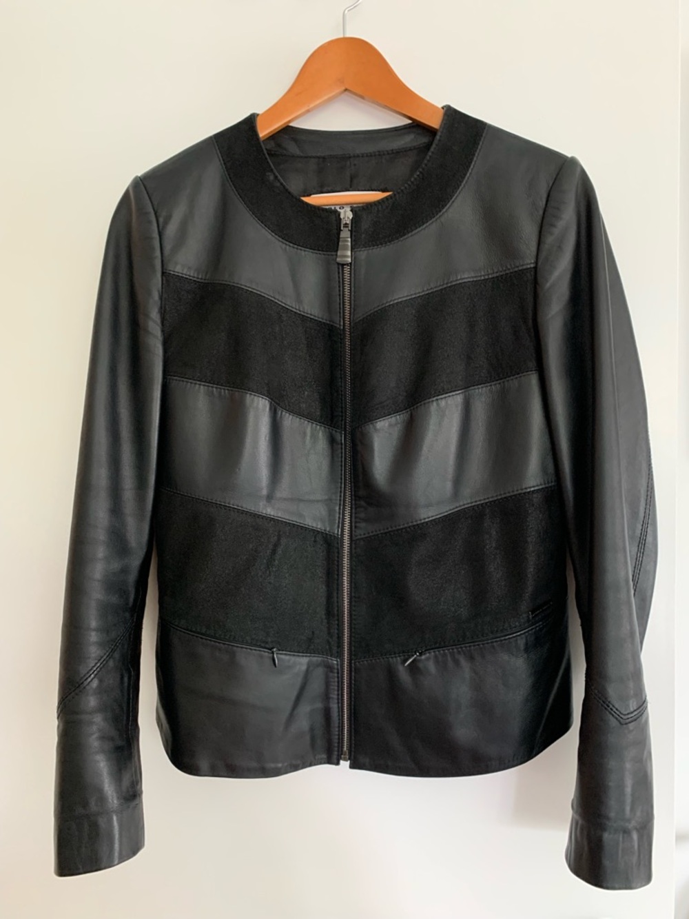 Black Mixed-Media Leather Jacket - Women, size 40